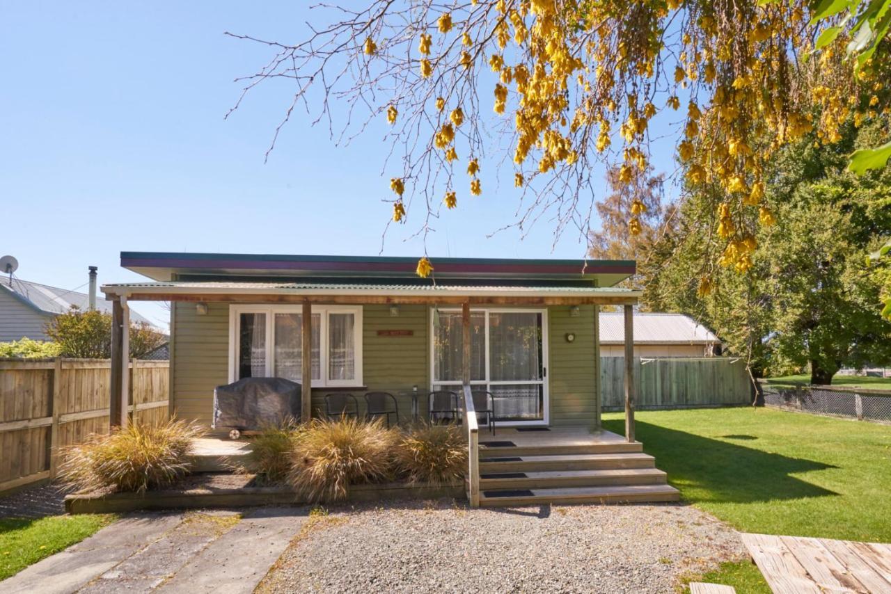 Accommodation Fiordland The Bach - One Bedroom Cottage At 226B Milford Road Te Anau Luaran gambar
