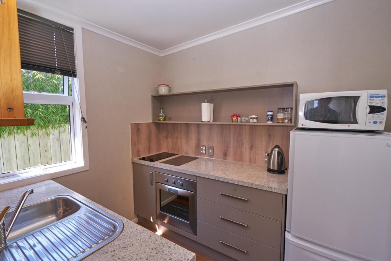 Accommodation Fiordland The Bach - One Bedroom Cottage At 226B Milford Road Te Anau Luaran gambar